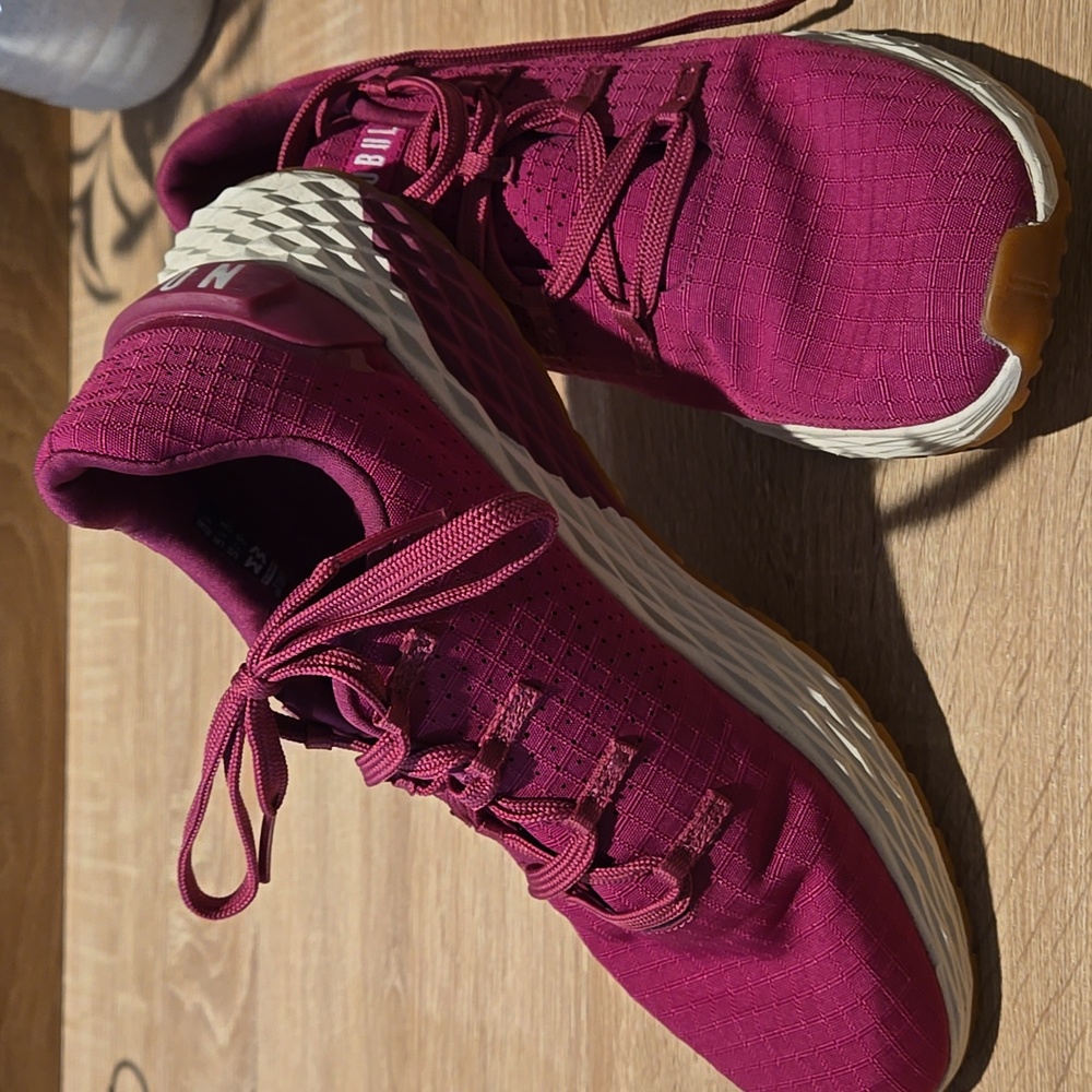 No Bull size 9 in purple